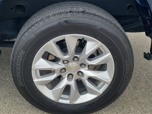 Certified 2023 Chevrolet Silverado 1500 Custom image 8