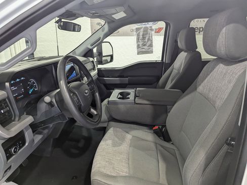 Used 2024 Ford F250 XLT image 15