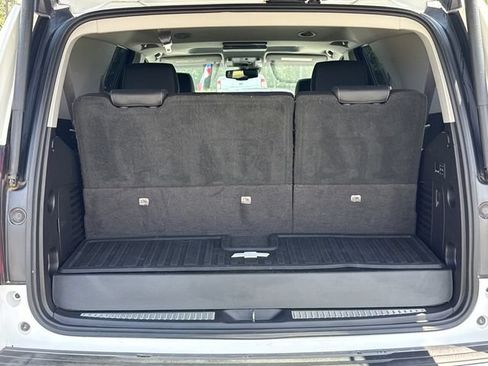Used 2017 Chevrolet Tahoe Premier AWD/4WD image 18