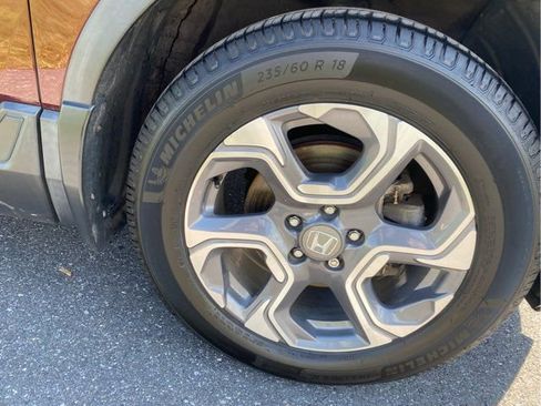 Used 2018 Honda CR-V EX image 8