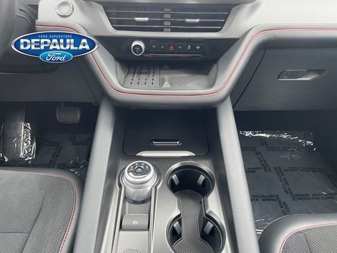 Used 2025 Ford Explorer ST image 14