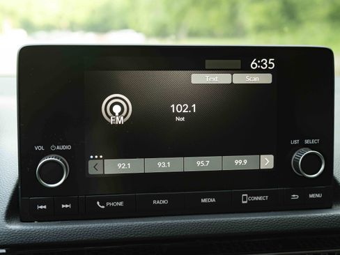 Used 2023 Honda Civic Sport image 30