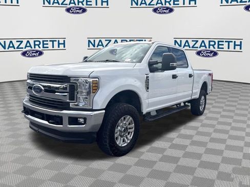 Used 2019 Ford F250 XLT w/ XLT Value Package AWD/4WD image 3