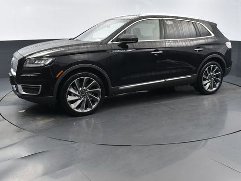 Used 2019 Lincoln Nautilus Reserve image 15