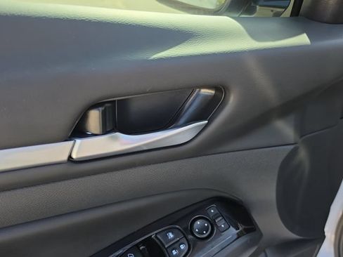 Certified 2025 Nissan Altima 2.5 SR FWD image 17