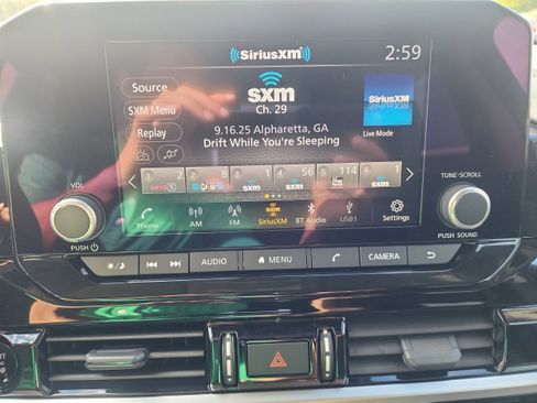 New 2025 Nissan Pathfinder SV w/ Black Appearance Package image 16