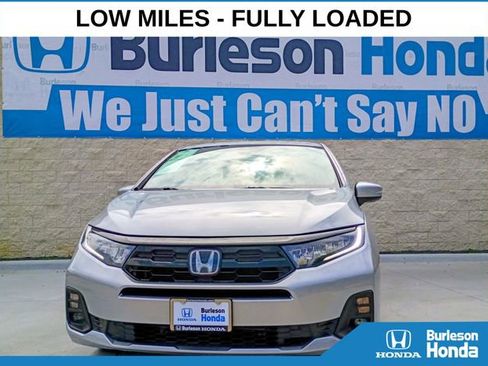 Used 2025 Honda Odyssey Touring image 17