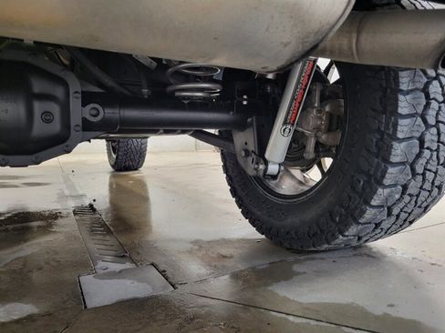 Used 2023 Jeep Wrangler Unlimited Sahara AWD/4WD image 38