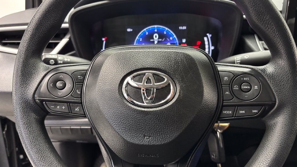 Used 2026 Toyota Corolla LE FWD image 20