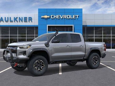 New 2025 Chevrolet Colorado ZR2 w/ Off-Road Front Bumper Package image 2