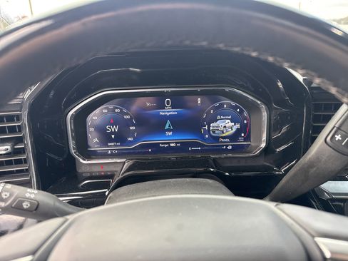 Used 2024 Chevrolet Silverado 2500 LT image 20