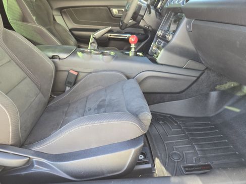 Used 2017 Ford Mustang Shelby GT350 w/ Electronics Package image 15