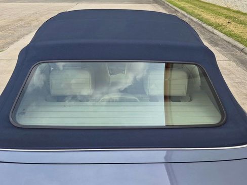 Used 2005 BMW 325Ci Convertible RWD image 16