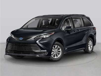 Used 2024 Toyota Sienna LE
