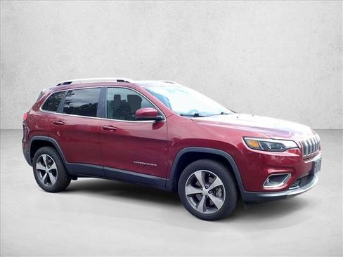 Used 2019 Jeep Cherokee Limited w/ Trailer Tow Group AWD/4WD image 5