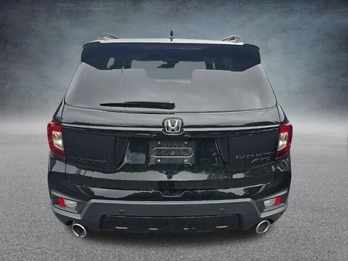 Used 2024 Honda Passport Black Edition image 7