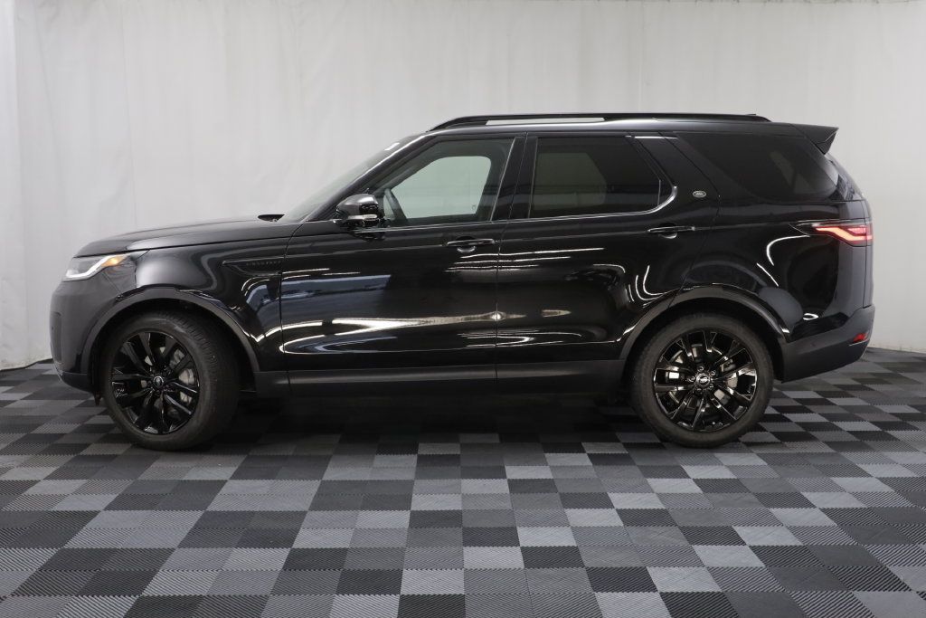 Certified 2026 Land Rover Discovery S AWD/4WD image 4