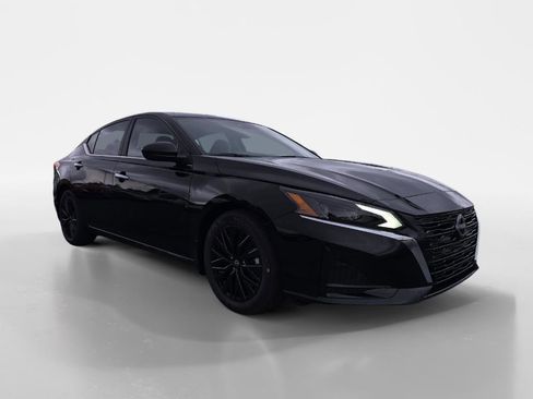 New 2025 Nissan Altima 2.5 SV w/ SV Special Edition Package image 8