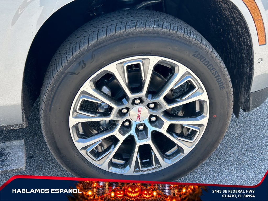 New 2026 GMC Yukon Denali w/ Denali Reserve Package AWD/4WD image 22