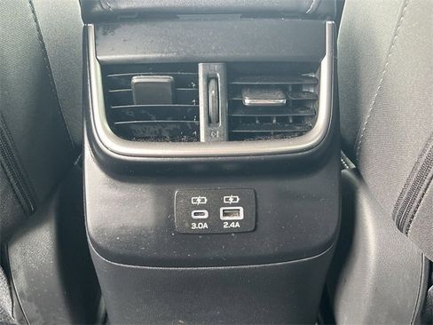 Certified 2024 Subaru Outback Premium image 28
