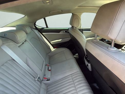 Used 2021 Genesis G70 2.0T w/ Elite Package image 18