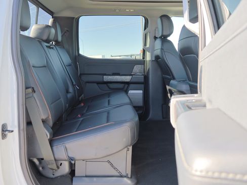 New 2025 Ford F250 Lariat w/ Lariat Ultimate Package image 44