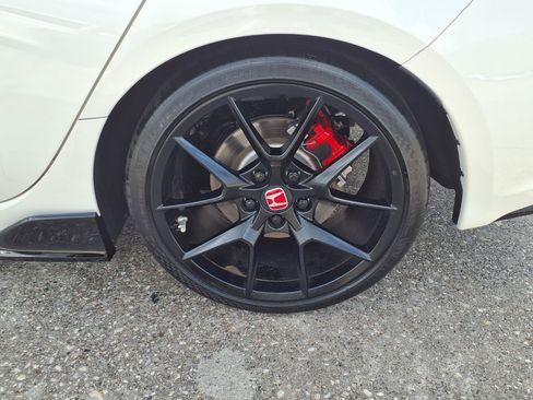 Certified 2024 Honda Civic Type R image 26