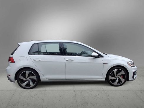 Used 2018 Volkswagen GTI SE FWD image 9