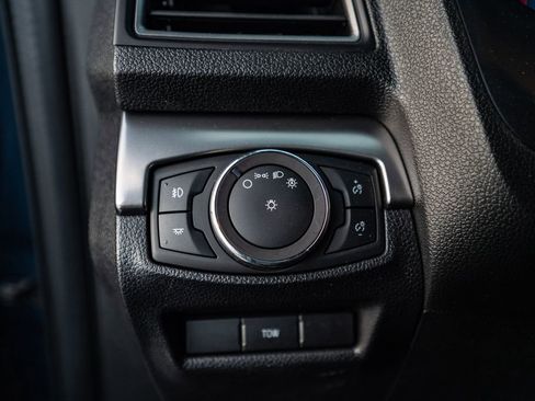 Used 2019 Ford Explorer XLT w/ XLT Sport Appearance Package image 22