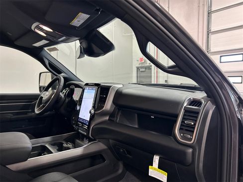 New 2025 RAM 2500 Big Horn image 36