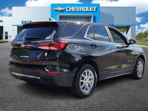 Used 2024 Chevrolet Equinox LT FWD image 3