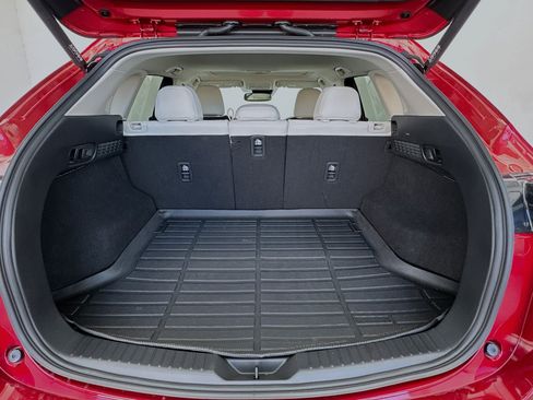 Used 2024 MAZDA CX-5 AWD 2.5 S w/ Premium Package image 18