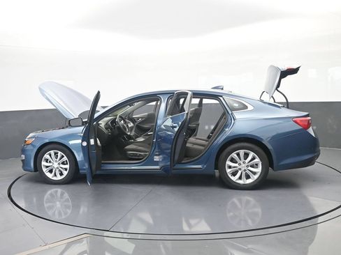 Used 2025 Chevrolet Malibu LT FWD image 71