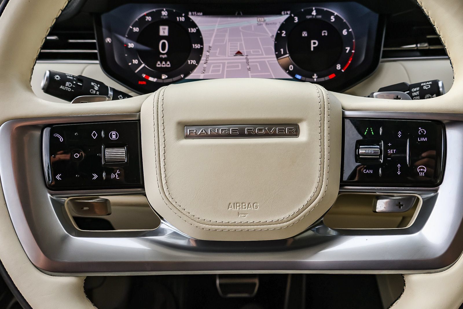 Certified 2024 Land Rover Range Rover SE AWD/4WD image 33