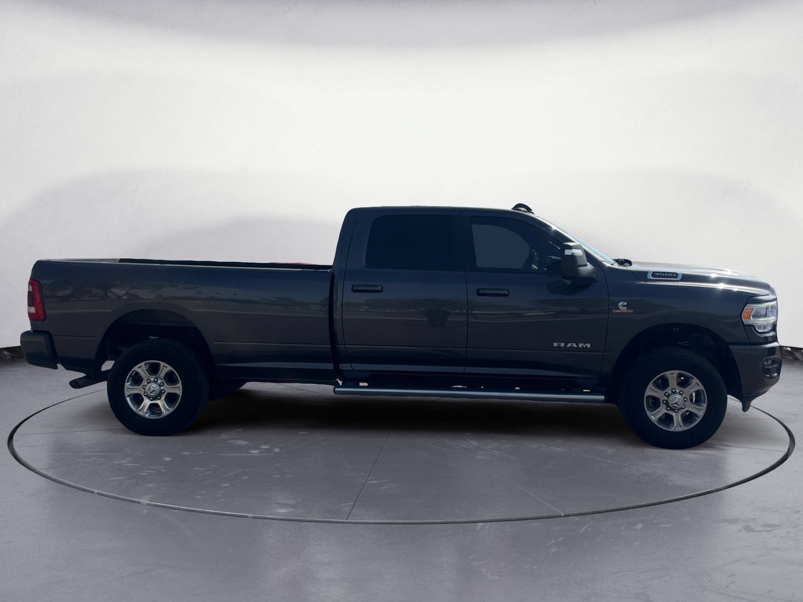 Used 2024 RAM 3500 Big Horn w/ Tech Package AWD/4WD image 6
