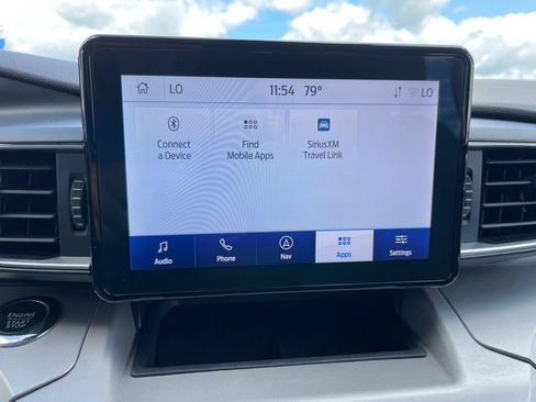Used 2023 Ford Explorer XLT w/ Equipment Group 202A AWD/4WD image 17