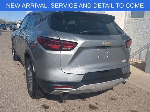 Certified 2023 Chevrolet Blazer LT w/ Driver Confidence Package FWD image 3