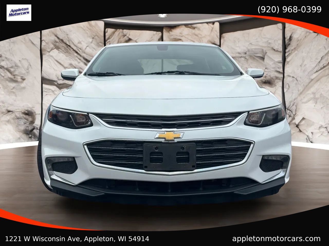 Used 2018 Chevrolet Malibu LT FWD image 12