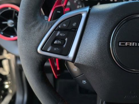 Used 2021 Chevrolet Camaro ZL1 image 20