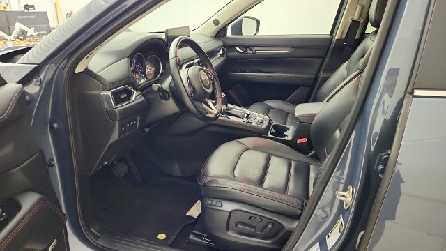 Certified 2025 MAZDA CX-5 Carbon Edition AWD/4WD image 9