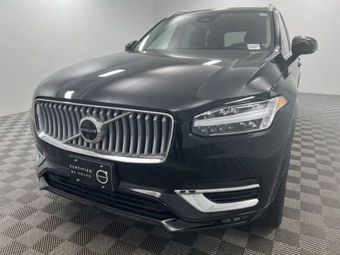 Used 2025 Volvo XC90 B6 Ultra w/ Protection Package Premier AWD/4WD image 3