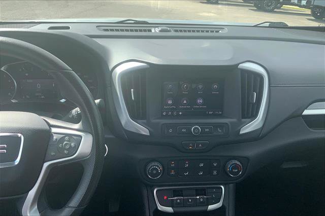 Used 2024 GMC Terrain SLE FWD image 5