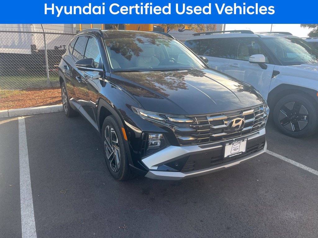 Used 2025 Hyundai Tucson Limited AWD/4WD image 2