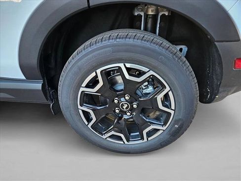 New 2025 Ford Bronco Sport Outer Banks image 10