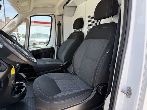 Used 2019 RAM ProMaster 2500 FWD image 25