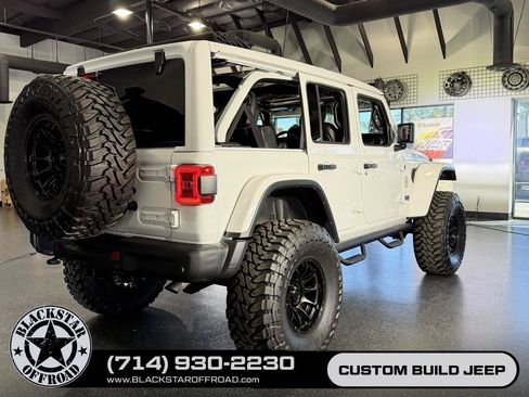 Used 2024 Jeep Wrangler Unlimited Rubicon 4xe AWD/4WD image 39