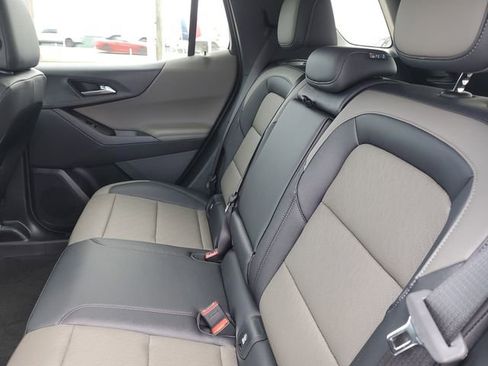 New 2026 Chevrolet Equinox LT w/ Convenience Package II image 10