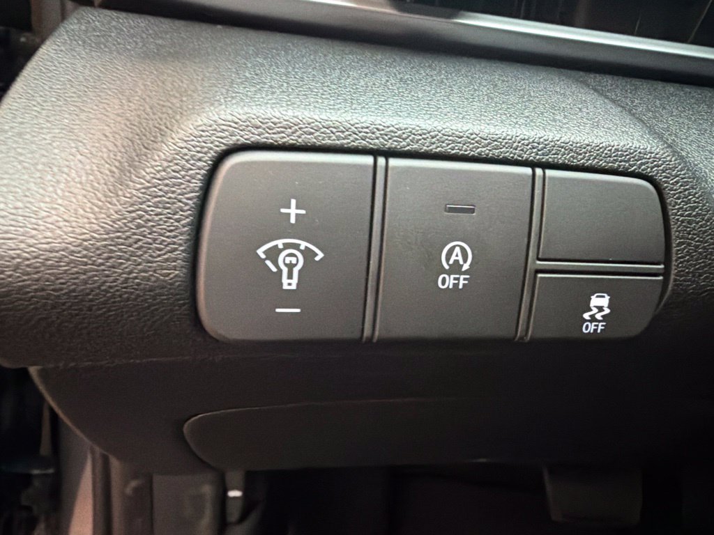 New 2026 Hyundai Elantra SE FWD image 30