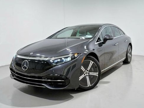Used 2023 Mercedes-Benz EQS 450+ Sedan image 2