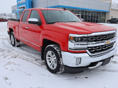 Used 2018 Chevrolet Silverado 1500 LTZ image 2
